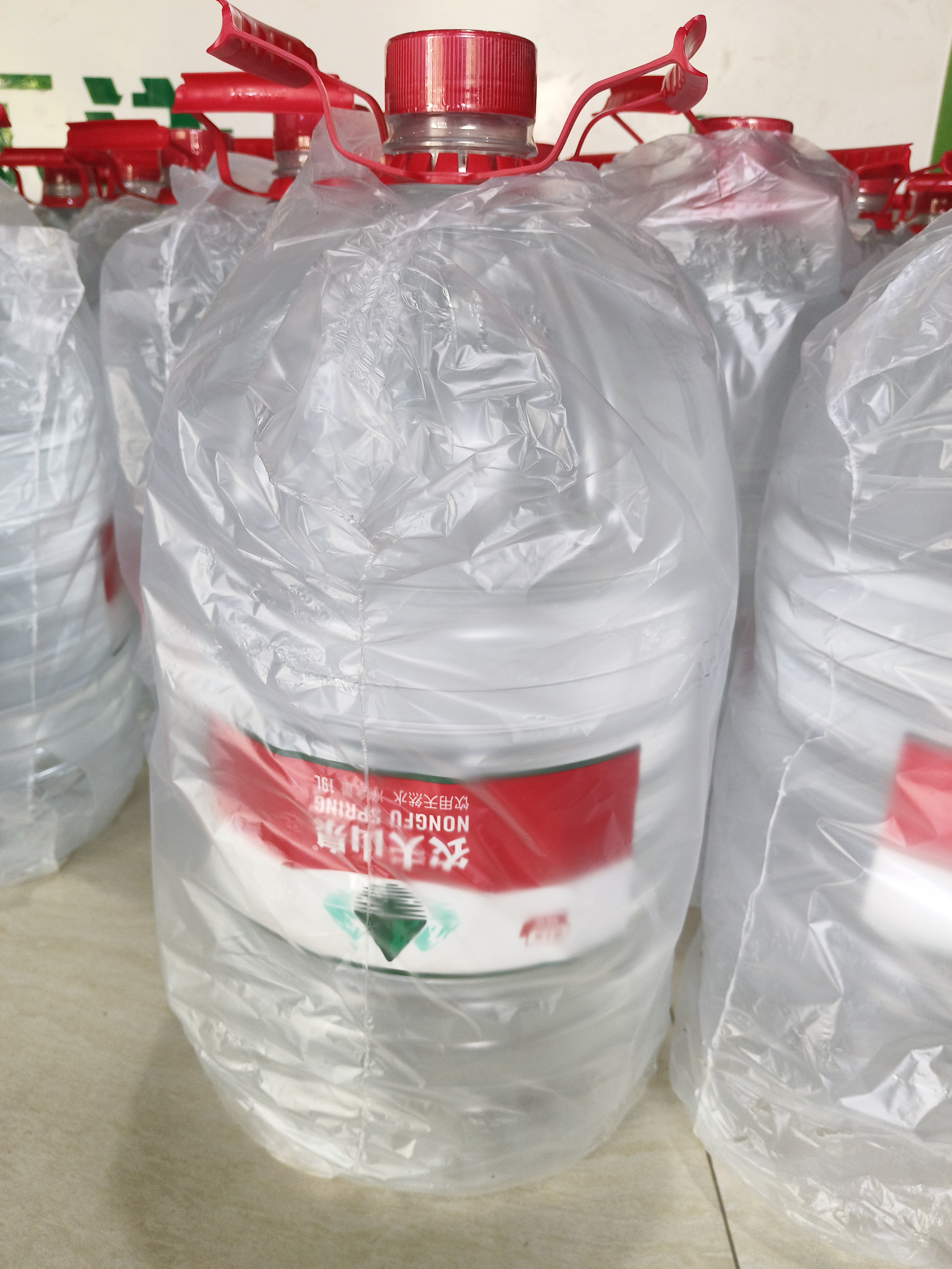 涿州樂洋島，品牌桶裝水， - 保定市桶裝水站